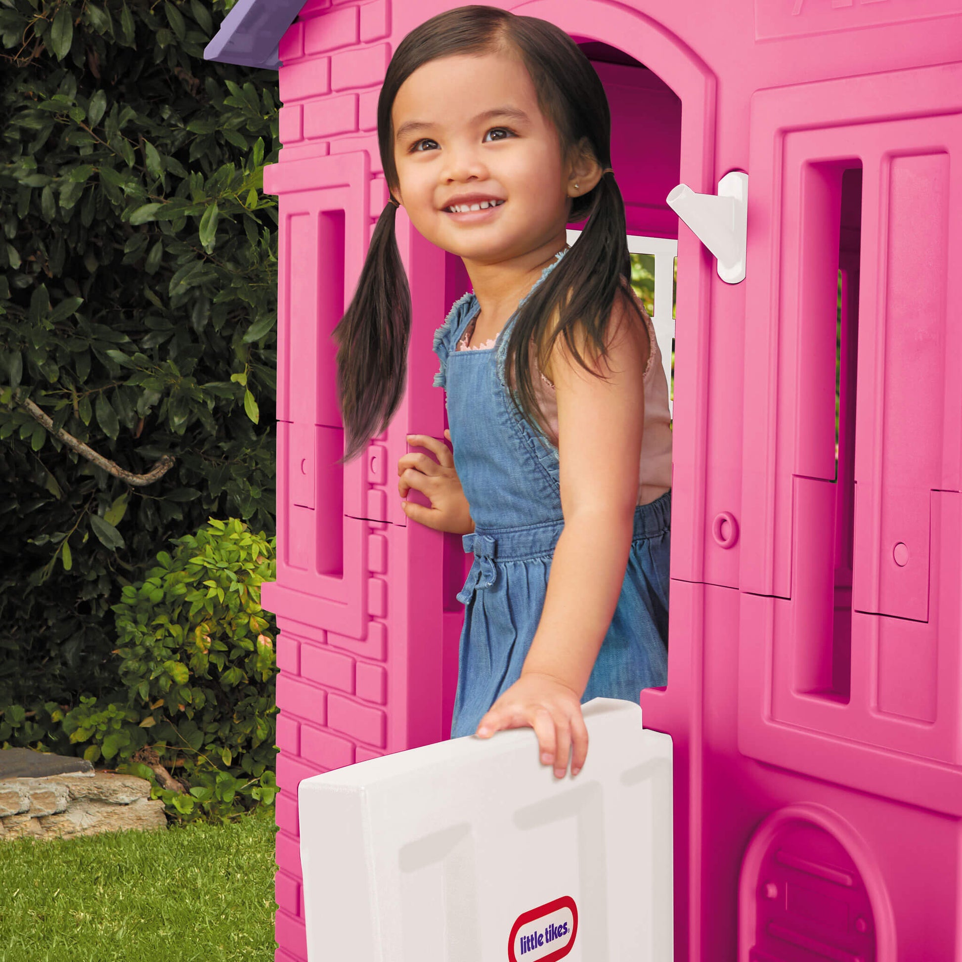 Little Tikes Cape Cottage Playhouse - Pink | Discounted